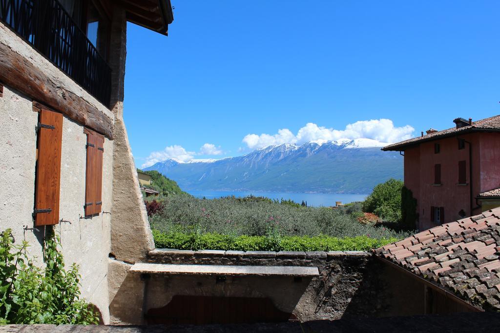 Albergo Locanda Cavallino Toscolano Maderno Exteriör bild